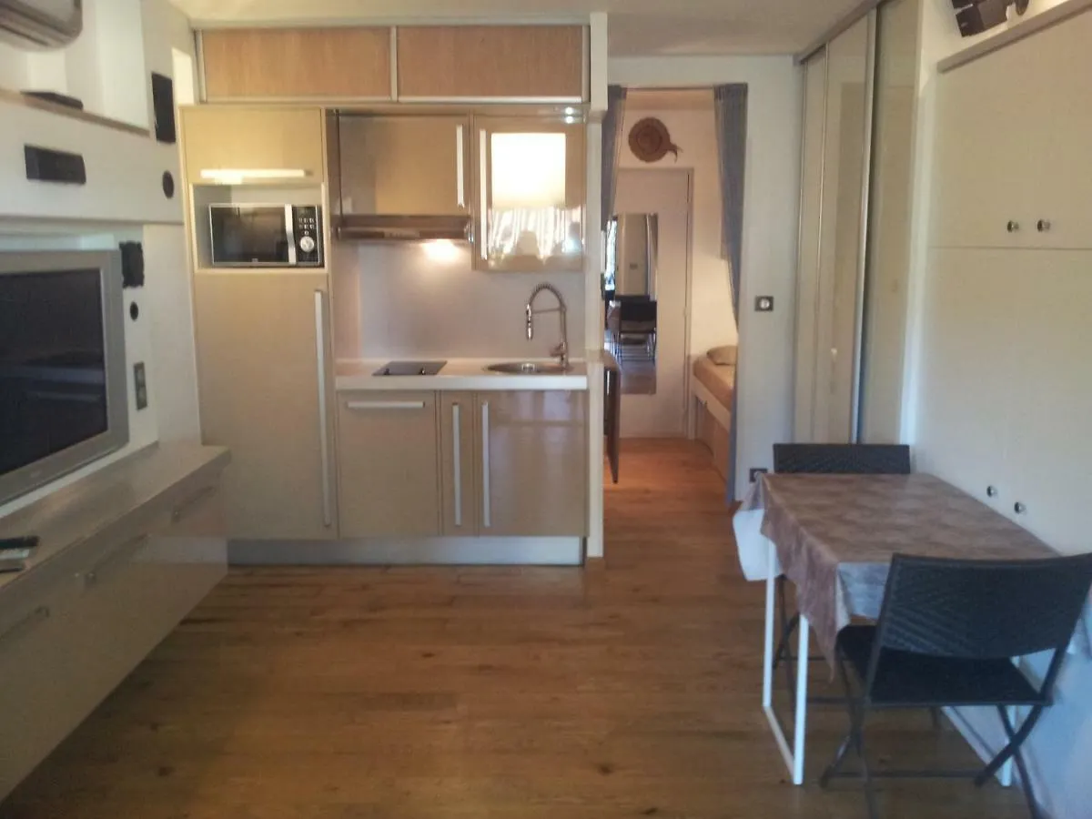 Studio Manon A2 Les Lecques Apartment