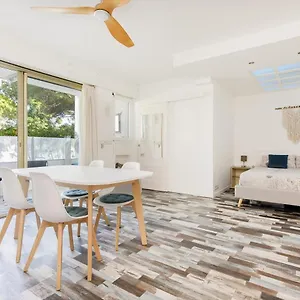  Apartment Grand Neuf Face Port Et Plage, Parking Prive